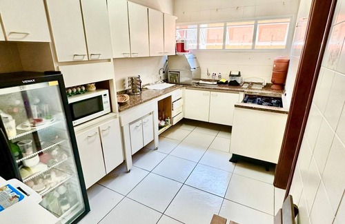 Parque Enseada Apartment | AP. Aconchegante Praia da Enseada - Guarujá, Piscina e Churrasqueira