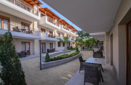 Pefkochori Apartment | Apanemia by Flegra Hotels