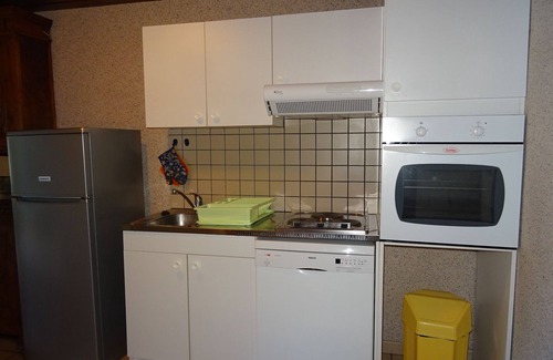 Pont des Oules House | Apartment 4/6 people, garden, indoor pool and jacuzzi