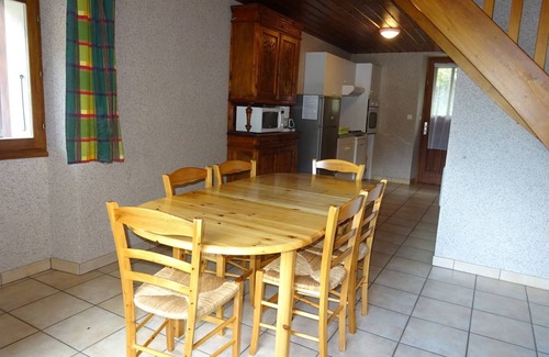 Pont des Oules House | Apartment 4/6 people, garden, indoor pool and jacuzzi
