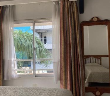 Vicente Lopez Apartment | Apart Bosch House