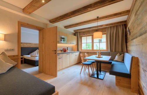 Sankt Anton am Arlberg Hotel | Apart-Hotel San Antonio