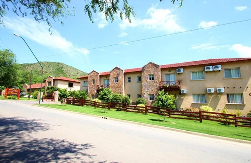 Villa General Belgrano Apartment | Apart Hotel Las Palmeras