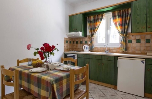 Agios Gordios House | Apart Hotel Blumarin