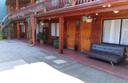 Valdivia Apartment | Apart-Hotel Colonia-Königsberg UBICADO COSTADO TERMINAL BUSES, RÍO CALLE CALLE CARABINEROS DEPARTAMENTOS COMPLETOS CON AIRE ACONDICIONADO Y ESTACIONAMIENTO
