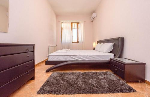 Kentron Apartment | Apart-Hotel on Amiryan 4-6