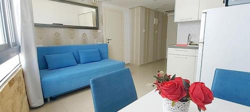 Bat Yam Apartment | apart hotel tlv/bat yam beach front 834