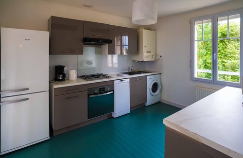 Tregastel Apartment | Apart. SEA VIEW 53m² on the beach, WIFI, 2-4 pers in TREGASTEL