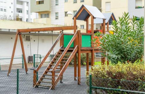 Carnide Apartment | Apart T3 com piscina tenis ginasio e parq infant