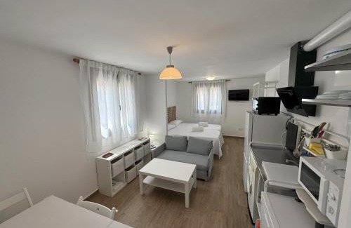 Villanueva de los Infantes Apartment | Apartamentos Estudios Infantes Te Cautivará