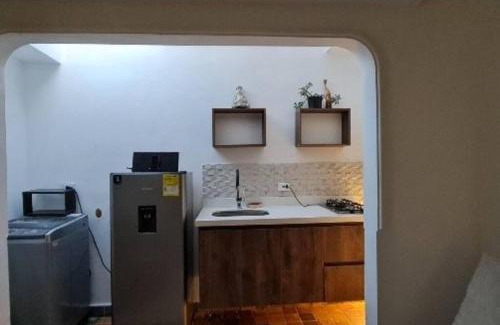 Guayabal Apartment | aparta-estudio cerca estación metro poblado