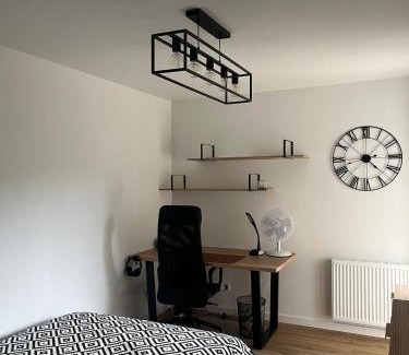 Srodmiescie Apartment | Apartament Browary Wrocławskie Prywatny Parking Siłownia
