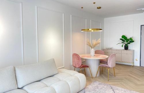 Zamosc Apartment | Apartament DeLuxe Zamość Prywatny parking podziemny