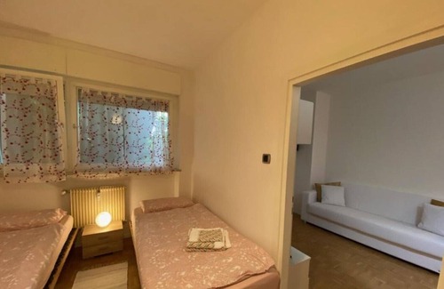 Gries - Quirein Apartment | Apartament Dolomites with parking garage