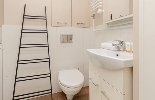 Saska Kepa Apartment | Apartament Miedzynarodowa by Renters