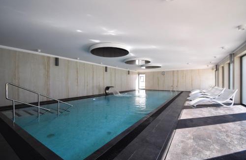 West Pomeranian Voivodeship Apartment | Apartament Royal Solny Resort z aneksem, klimatyzacją i konsolą PS4 w hotelu z krytym basenem, sauną i SPA