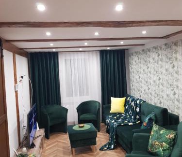 Ketrzyn Apartment | Apartament "W Sz" pod Klonami
