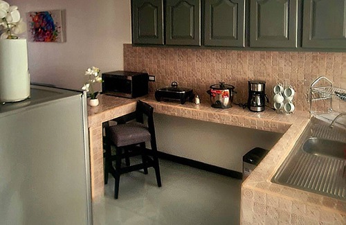 Alajuela Apartment | Apartamento a solo 4 km del Aeropuerto