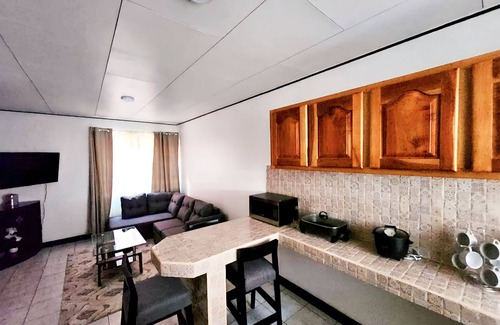 Alajuela Apartment | Apartamento a solo 4 km del Aeropuerto