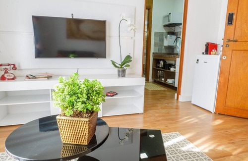 Alto de Pinheiros Apartment | Apartamento aconchegante na Praça Pôr do Sol