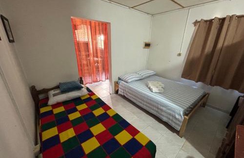 Fray Bentos Apartment | Apartamento al fondo de la casa