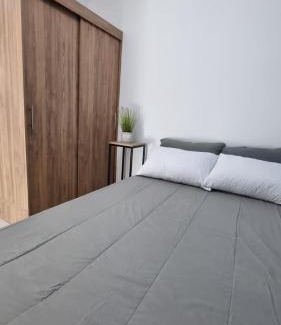 La Candelaria Apartment | Apartamento azul en Medellín