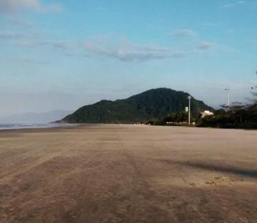 Balneario Mogiano Apartment | Apartamento Boraceia 200 metros da praia, com ar condicionado