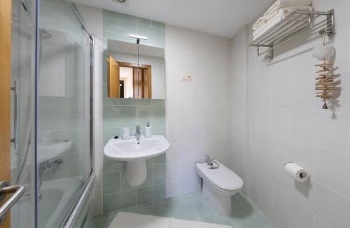 Fisterra Apartment | Apartamento Centola Playa de Langosteira en Finisterre con vistas al mar