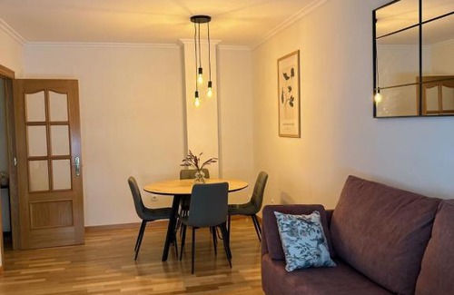 Figueras (Castropol) Apartment | Apartamento Carlos III