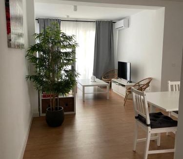 Ciudad Jardin Apartment | Apartamento Colina B 19.
