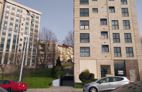 Vigo Apartment | Apartamento completo con parking privado y WiFi en San Roque