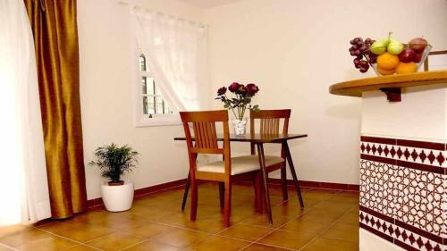 Puerto de la Cruz Apartment | Apartamento con jardín y piscina B