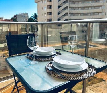 Miami Platja Apartment | Apartamento con Piscina y Jardín Espectacular Cala Sirenas - Nuevo