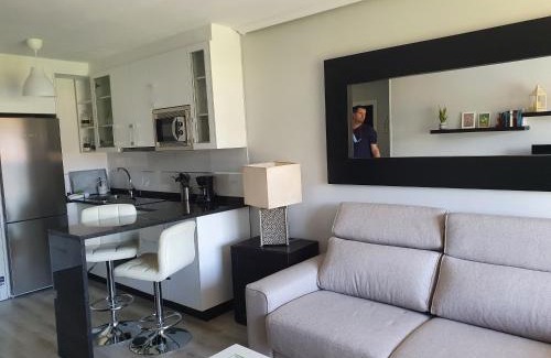 Boiro Apartment | Apartamento con piscina en Boiro - Cabo de Cruz