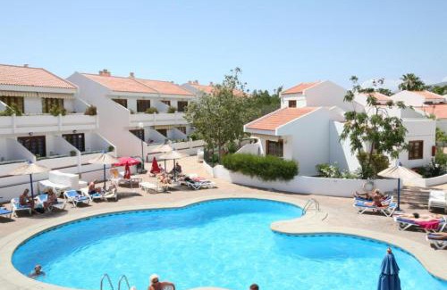 San Eugenio Apartment | Apartamento de 2 Dormitorios con Piscina en Costa Adeje