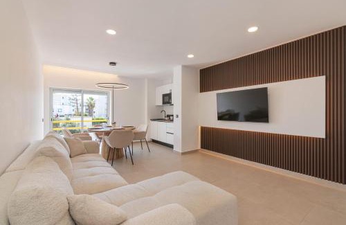 Montechoro Apartment | Apartamento em Albufeira - Condomínio com Piscina
