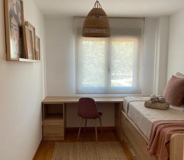 Boiro Apartment | Apartamento en Boiro- Colores del Barbanza Rosa