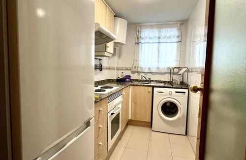 Almarda Apartment | Apartamento en la Playa, Amplio con Piscina Olímpica, Cerca de Valencia