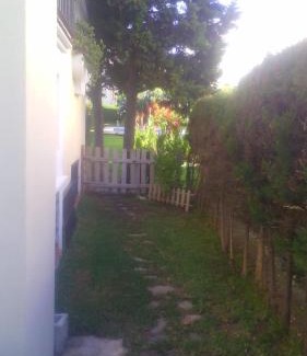 Torre de Benagalbon Apartment | Apartamento con acceso directo a la playa