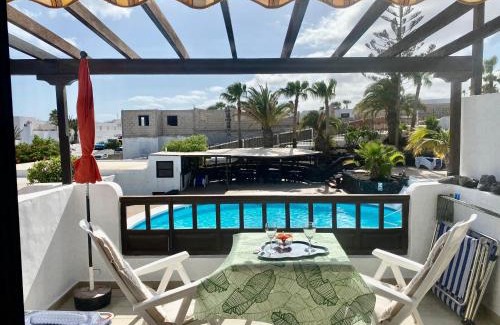 Puerto del Carmen Apartment | Apartamento Estrella del Mar Los Helechos