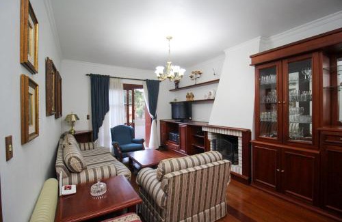 Bairro Lago Negro Apartment | Apartamento Luxo 2 Suítes a 200m do Lago