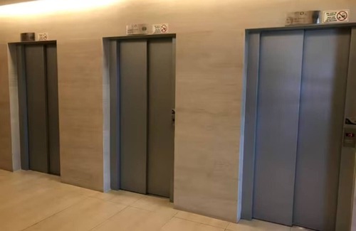 Setor Pedro Ludovico Apartment | Apartamento Mobiliado Crystal Place 4 Pessoas