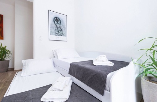 Vila Suzana Apartment | Apartamento no Morumbi com Churrasqueira