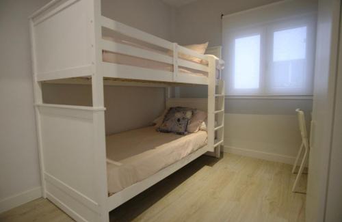 Camino de Ronda Apartment | Apartamento nuevo, 3 dormitorios con terraza