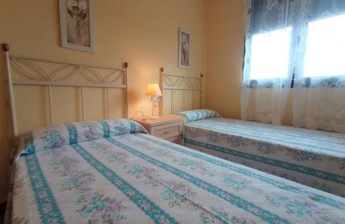 Barreiros Apartment | APARTAMENTO PLAYA CATEDRALES CON PISCINA Y TERRAZA
