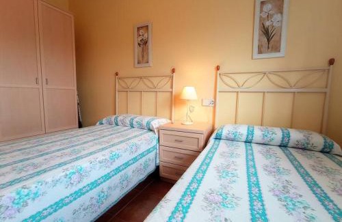 Barreiros Apartment | APARTAMENTO PLAYA CATEDRALES CON PISCINA Y TERRAZA