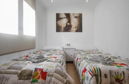 Castelldefels Apartment | Apartamento Playa con Piscina, Parking y 2 habitac