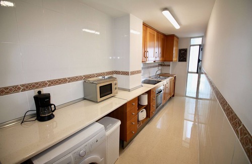 Raval Roig Apartment | APARTAMENTO POSTIGUET CON BALCON