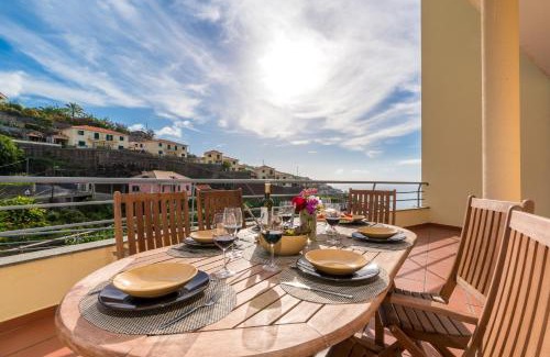 Estrela da Calheta Apartment | Apartamento Serramar , Vistas deslumbrantes