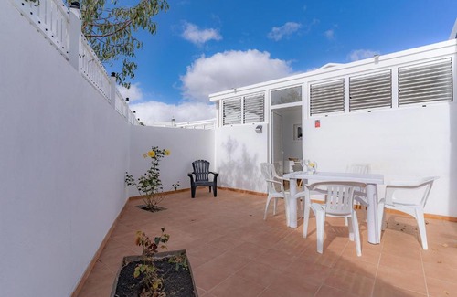 Los Pocillos Apartment | Apartamento Sussa 7B by HH